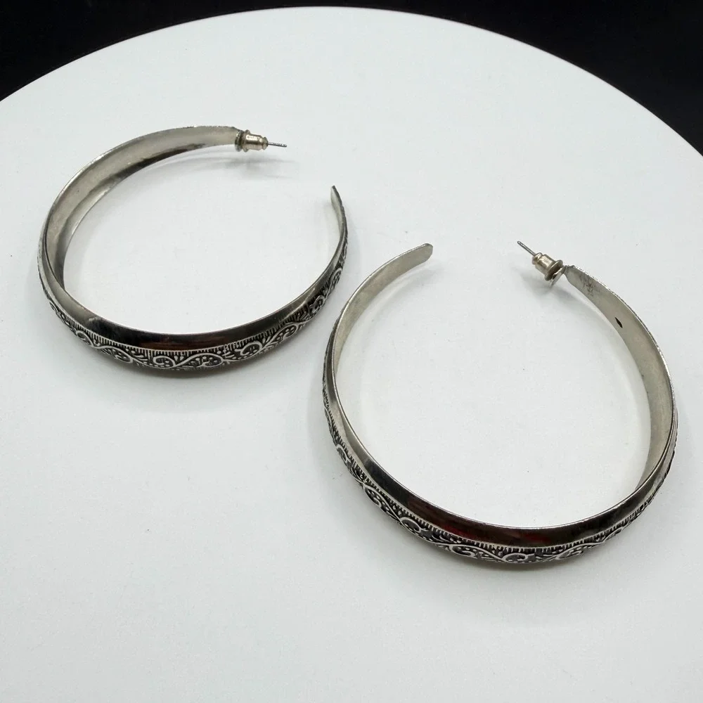 Silver Tone Paisley Scroll Hoop Earrings Large Boho Textured Statement Jewelry